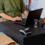 How Wireless Charger Technology Is Reducing Cable Clutter in Modern Workspaces