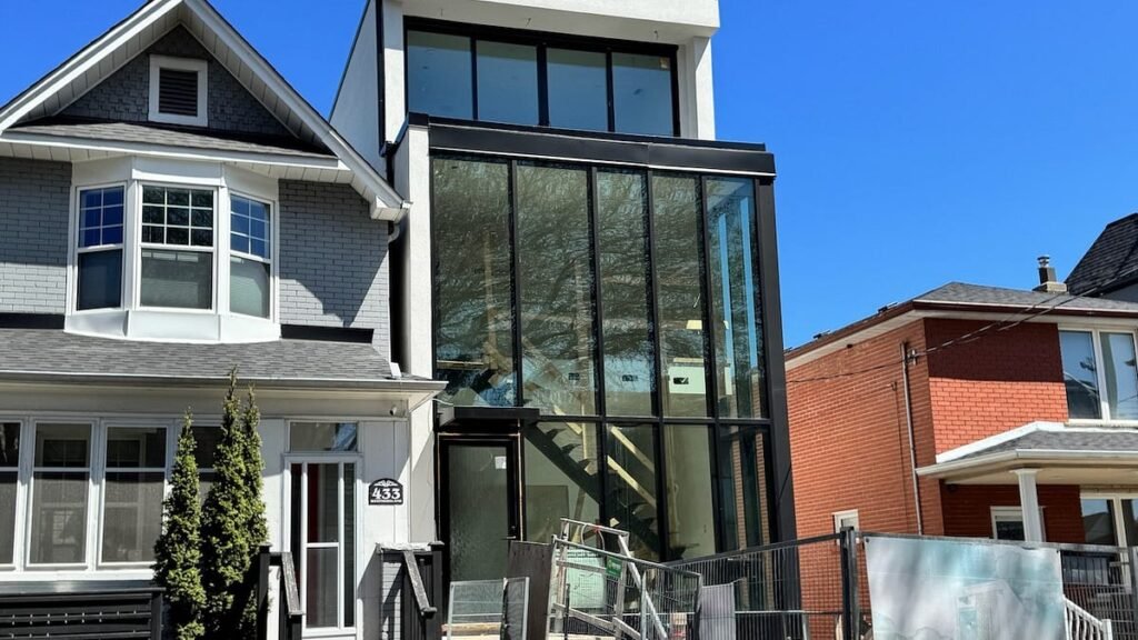 What Architects Consider When Recommending Windows for Homes