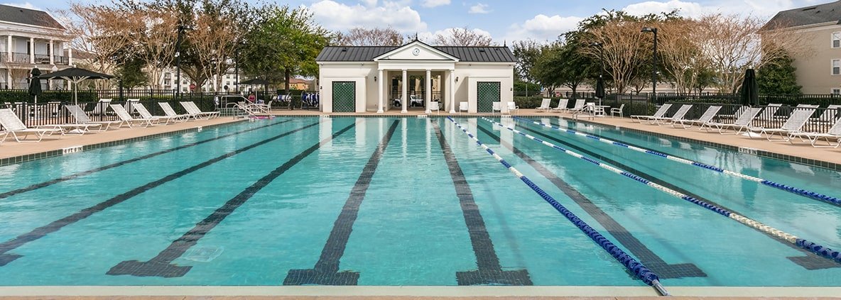 Commercial Pool Service